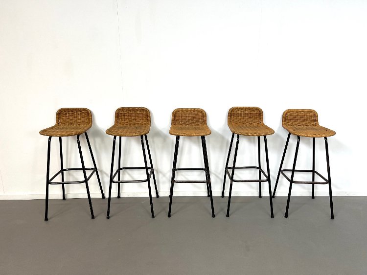 20th Century rattan barstools by Rohé Noordwolde 1960s