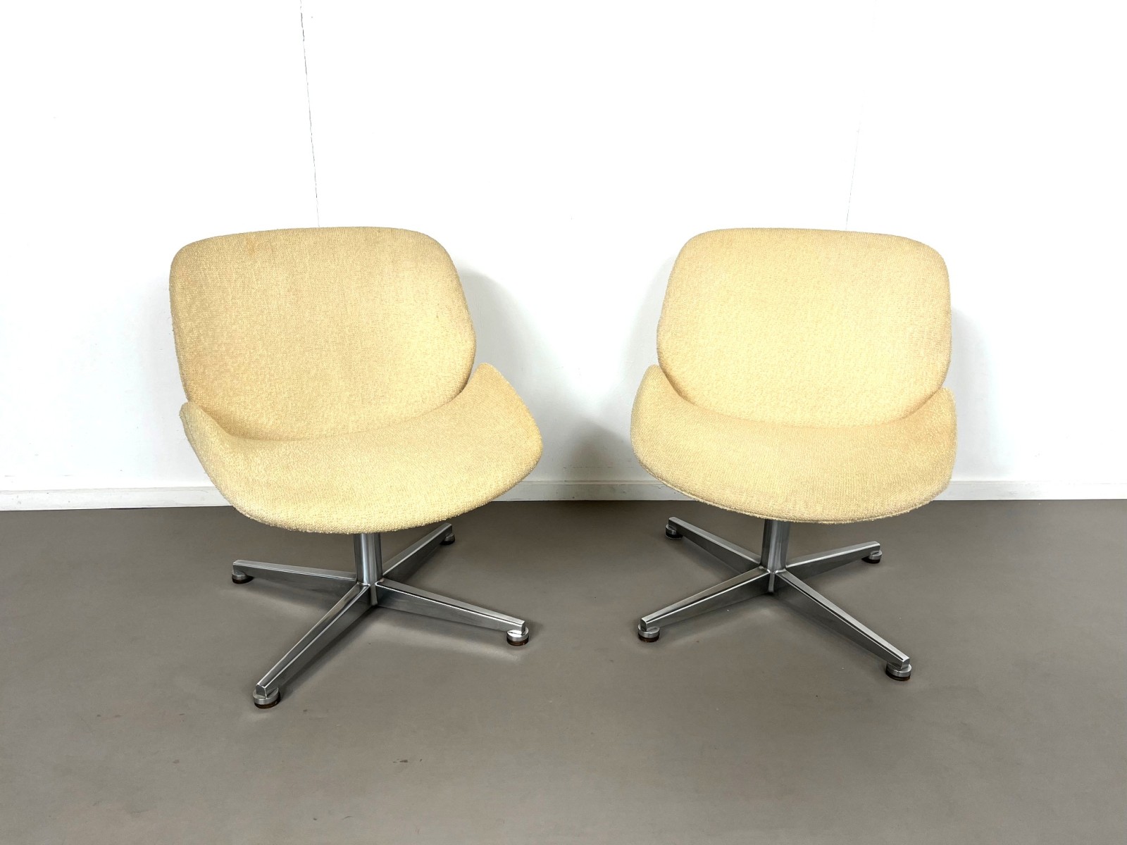 Mid-Century Exquis lounge chairs by Geoffrey Harcourt for Artifort, 1960s