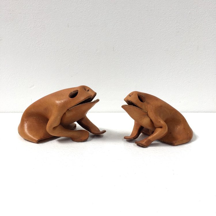 Mid-Century leather frogs by Deru Wiesbaden 1960s