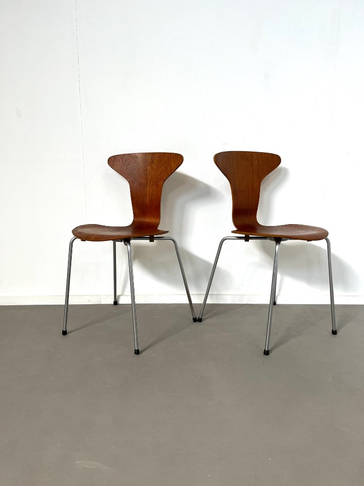 Mid-Century 3105 teak mosquito chairs by Arne Jacobsen for Fritz hansen 1976