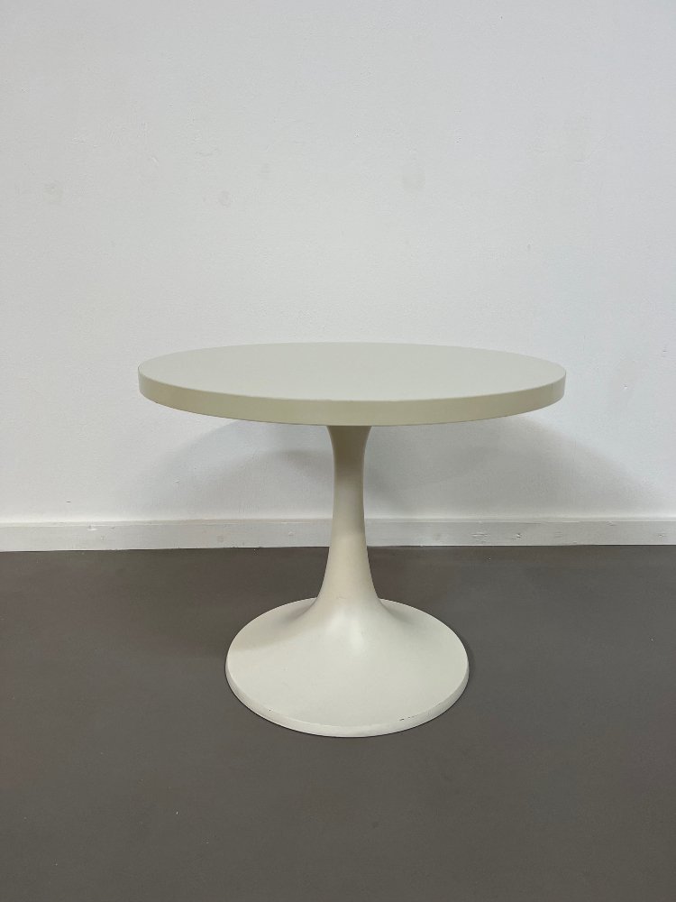 Mid-Century tulip side table by Tamburin Sweden 1960s