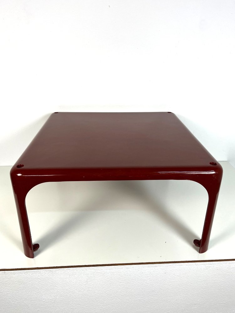 Mid-Century Demetrio 45 stacking table by Vico Magistretti for Artemide, 1966